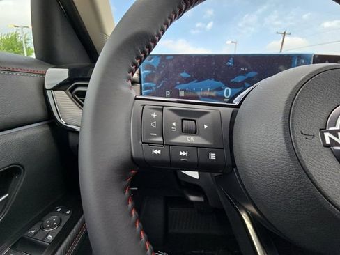 New 2026 Nissan Kicks SR FWD image 11