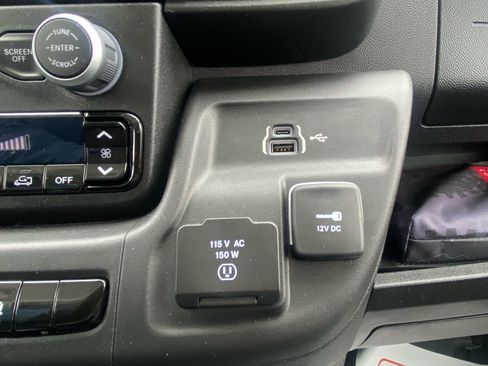 Used 2023 RAM ProMaster 1500 w/ Convenience Group image 32