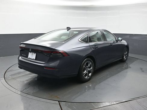 Used 2023 Honda Accord EX image 6