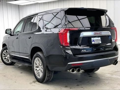 Used 2021 GMC Yukon Denali image 11