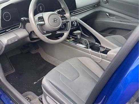 Certified 2023 Hyundai Elantra SEL w/ Convenience Package FWD image 6