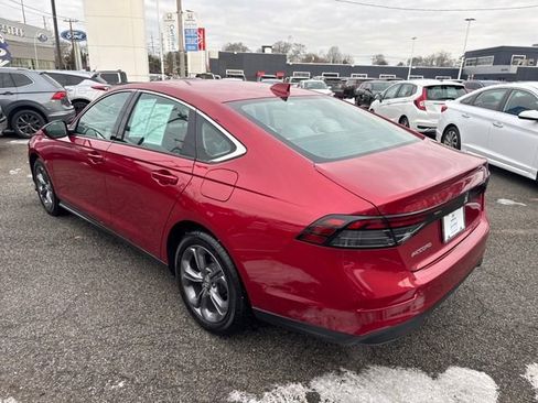 Used 2024 Honda Accord EX image 17