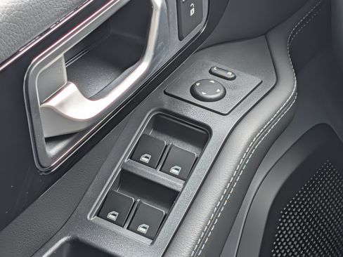 New 2026 INEOS Grenadier image 24