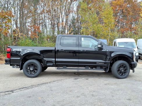 New 2026 Ford F250 XLT w/ XLT Premium Package image 4