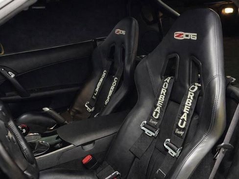 Used 2008 Chevrolet Corvette Z06 w/ Preferred Equipment Group RWD image 8