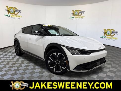 Certified 2024 Kia EV6 Wind w/ Wind Technology Package AWD/4WD image 1