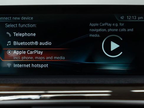 Used 2017 BMW 330e image 27