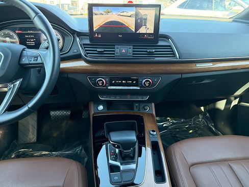 Certified 2022 Audi Q5 2.0T Premium Plus w/ Premium Plus Package image 18