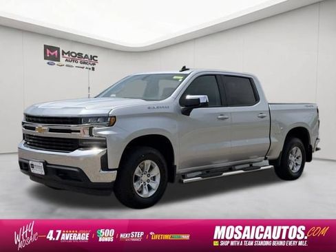 Used 2021 Chevrolet Silverado 1500 LT AWD/4WD image 3