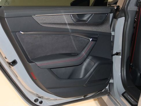 Used 2022 Audi RS 7 Sportback image 55