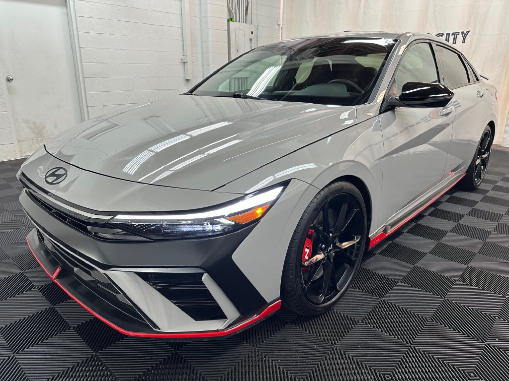 Used 2025 Hyundai Elantra N FWD image 4
