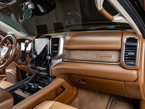 Used 2024 RAM 2500 Limited w/ Safety Group image 18