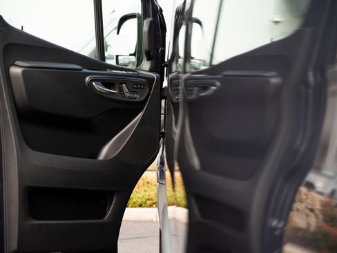 New 2025 Mercedes-Benz Sprinter 2500 image 11