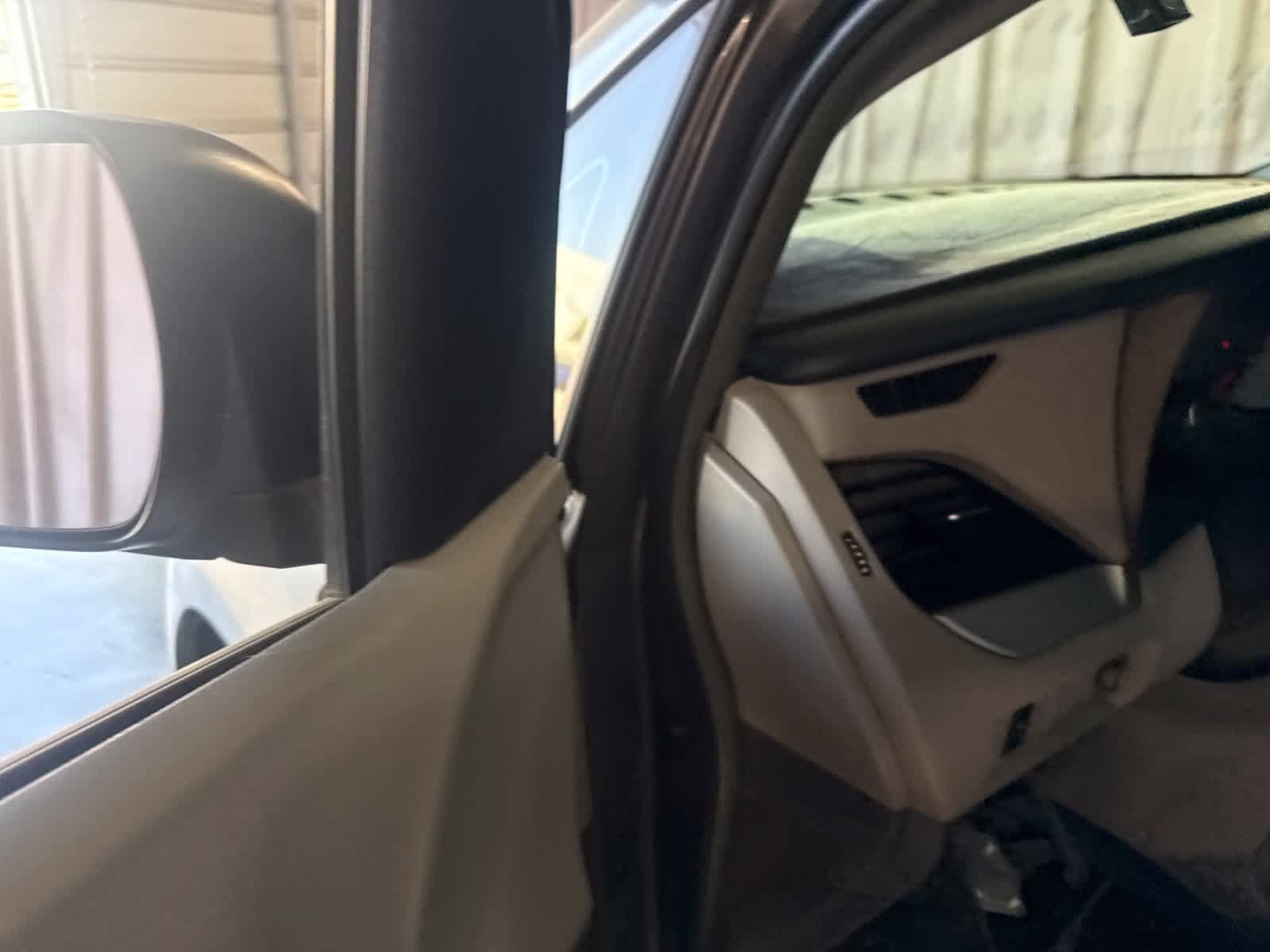 Used 2016 Toyota Sienna LE FWD image 17