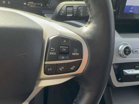 Certified 2022 Ford Explorer XLT w/ Equipment Group 202A image 15