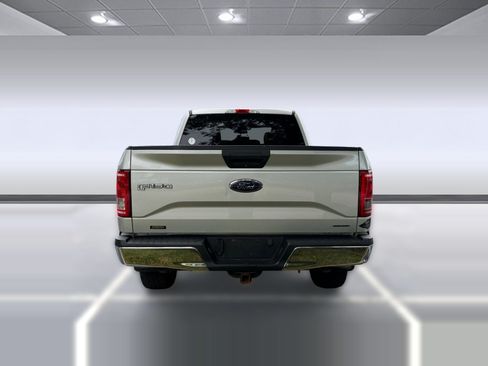 Used 2016 Ford F150 XLT w/ Heavy-Duty Payload Package AWD/4WD image 8