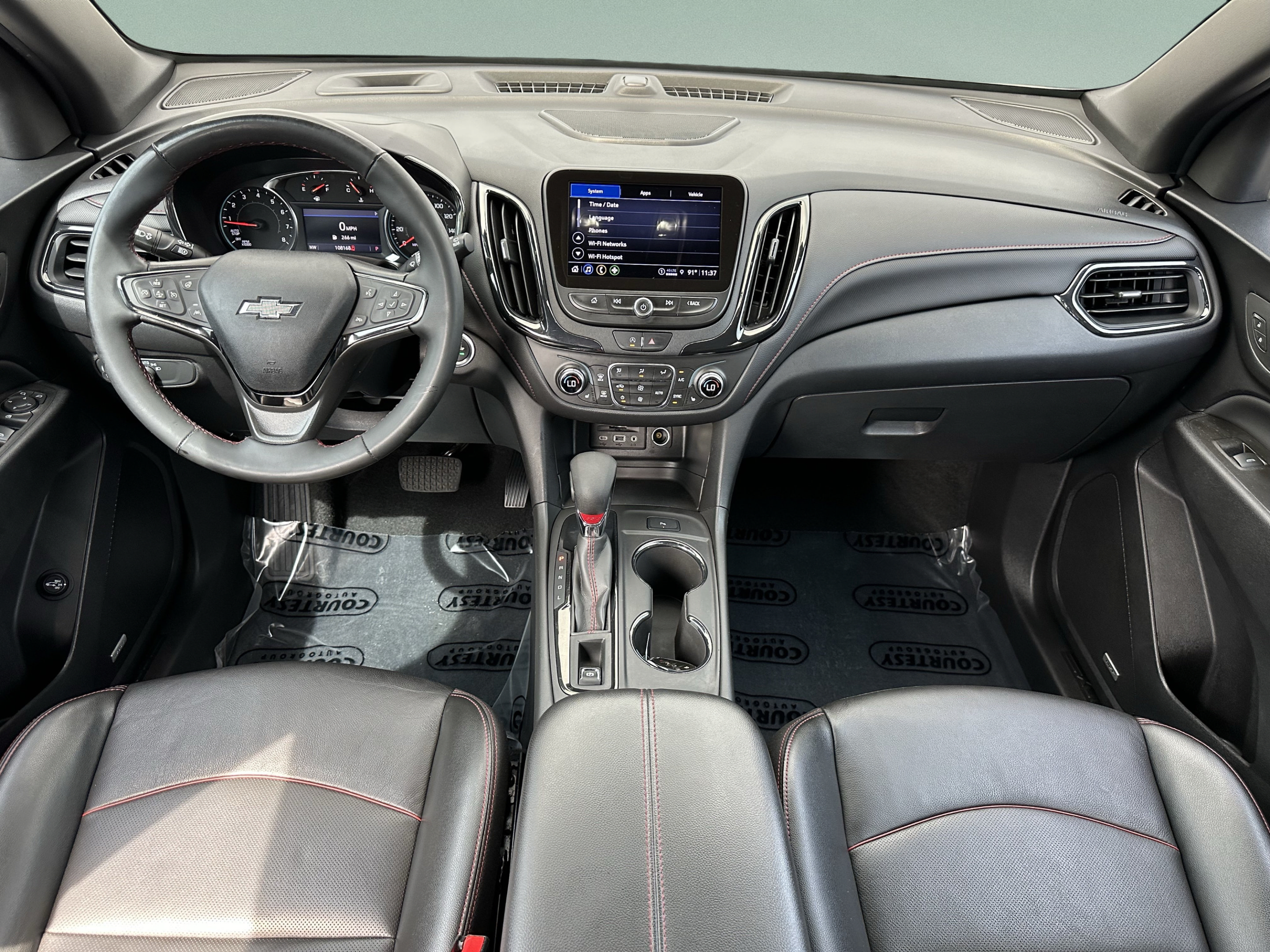 Used 2023 Chevrolet Equinox RS w/ RS Leather Package FWD image 10