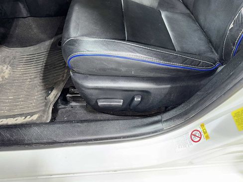 Used 2017 Toyota Corolla XSE image 24