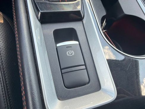 Used 2024 Nissan Altima 2.5 SR AWD/4WD image 34