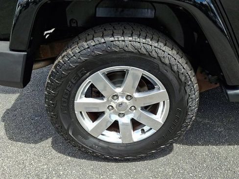 Used 2013 Jeep Wrangler Unlimited Sahara w/ Trailer Tow Group AWD/4WD image 12