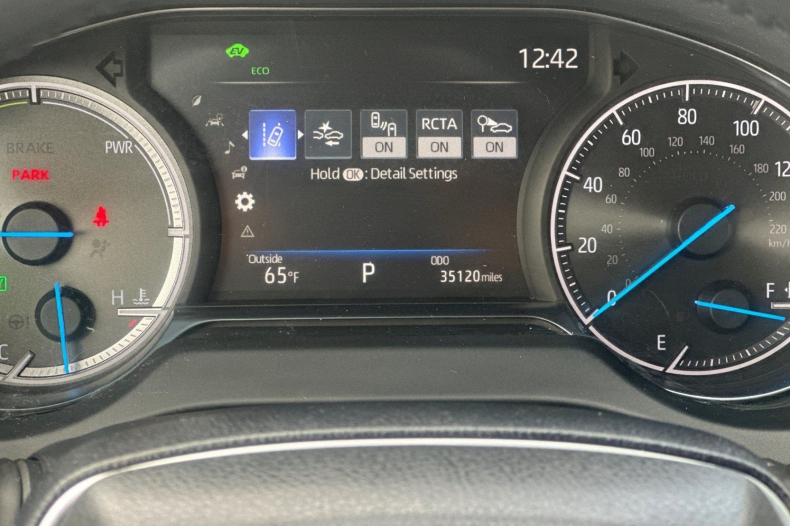 Certified 2024 Toyota Venza LE AWD/4WD image 24