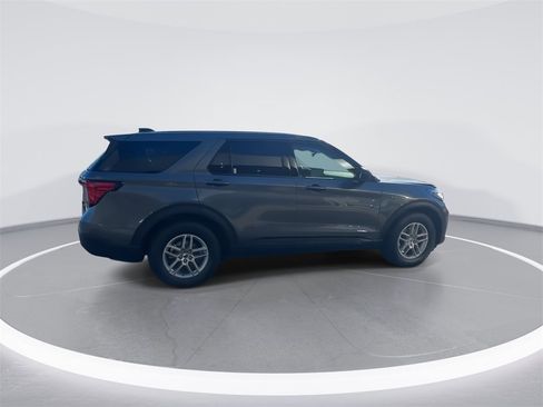 New 2026 Ford Explorer Active image 8