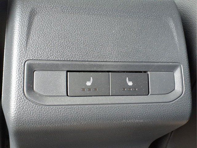 Certified 2023 Volkswagen Jetta SEL FWD image 12
