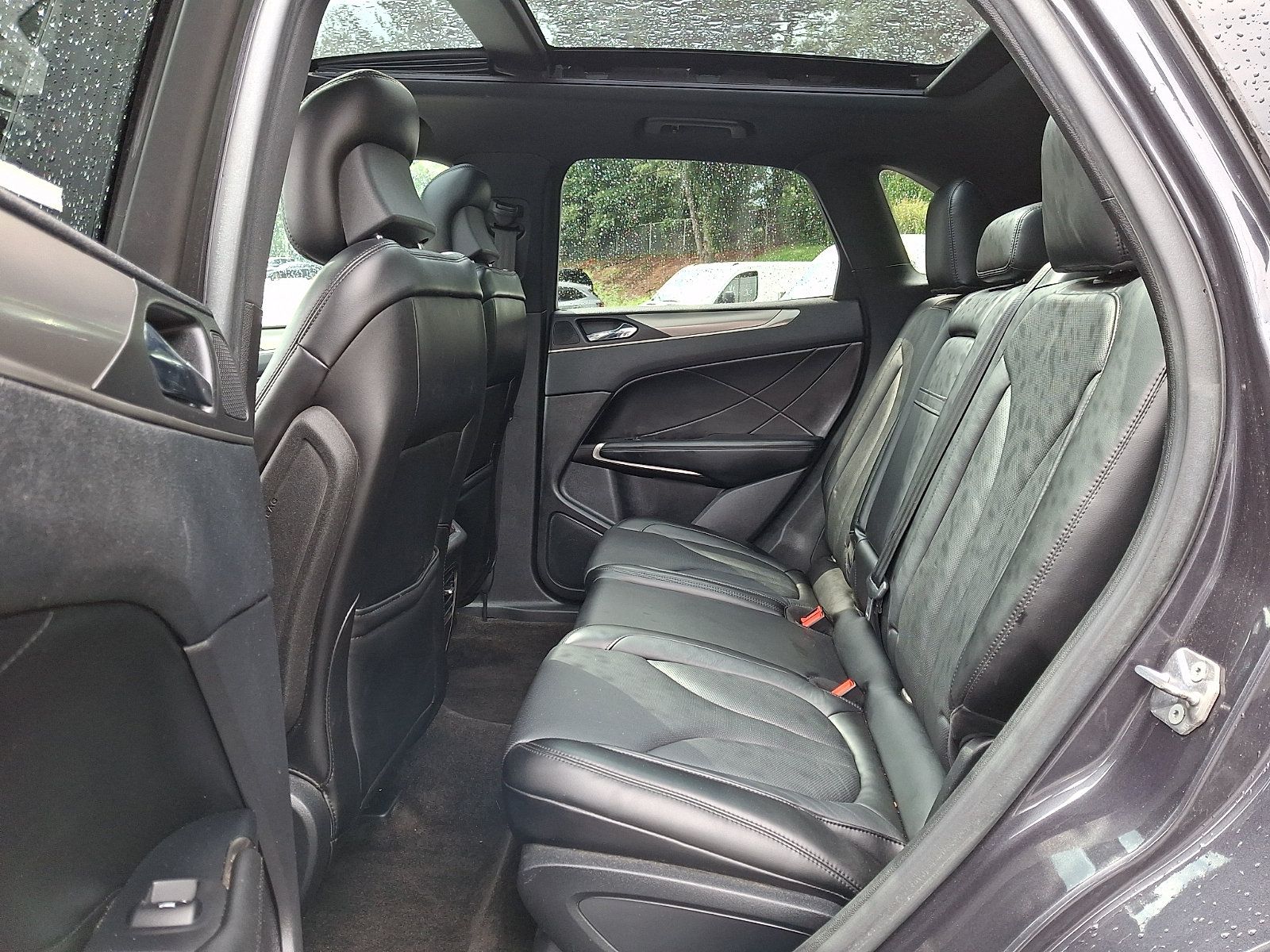 Used 2015 Lincoln MKC AWD w/ Equipment Group 102A Reserve image 10