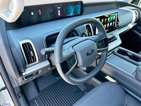 New 2025 Ford Expedition Max Active image 6