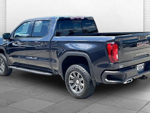 Used 2024 GMC Sierra 1500 AT4 w/ Technology Package AWD/4WD image 11