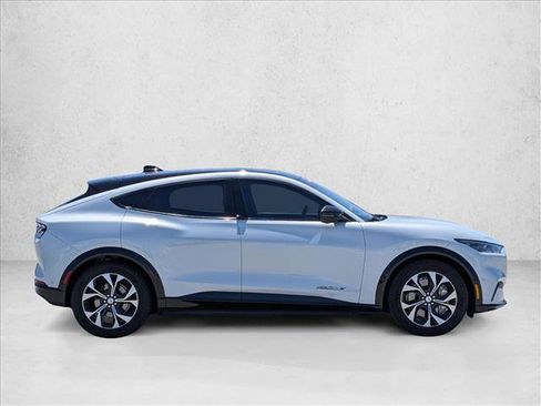 Used 2021 Ford Mustang Mach-E Premium RWD image 4