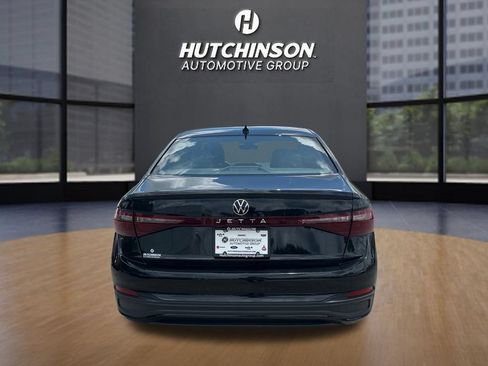Used 2025 Volkswagen Jetta Sport FWD image 6