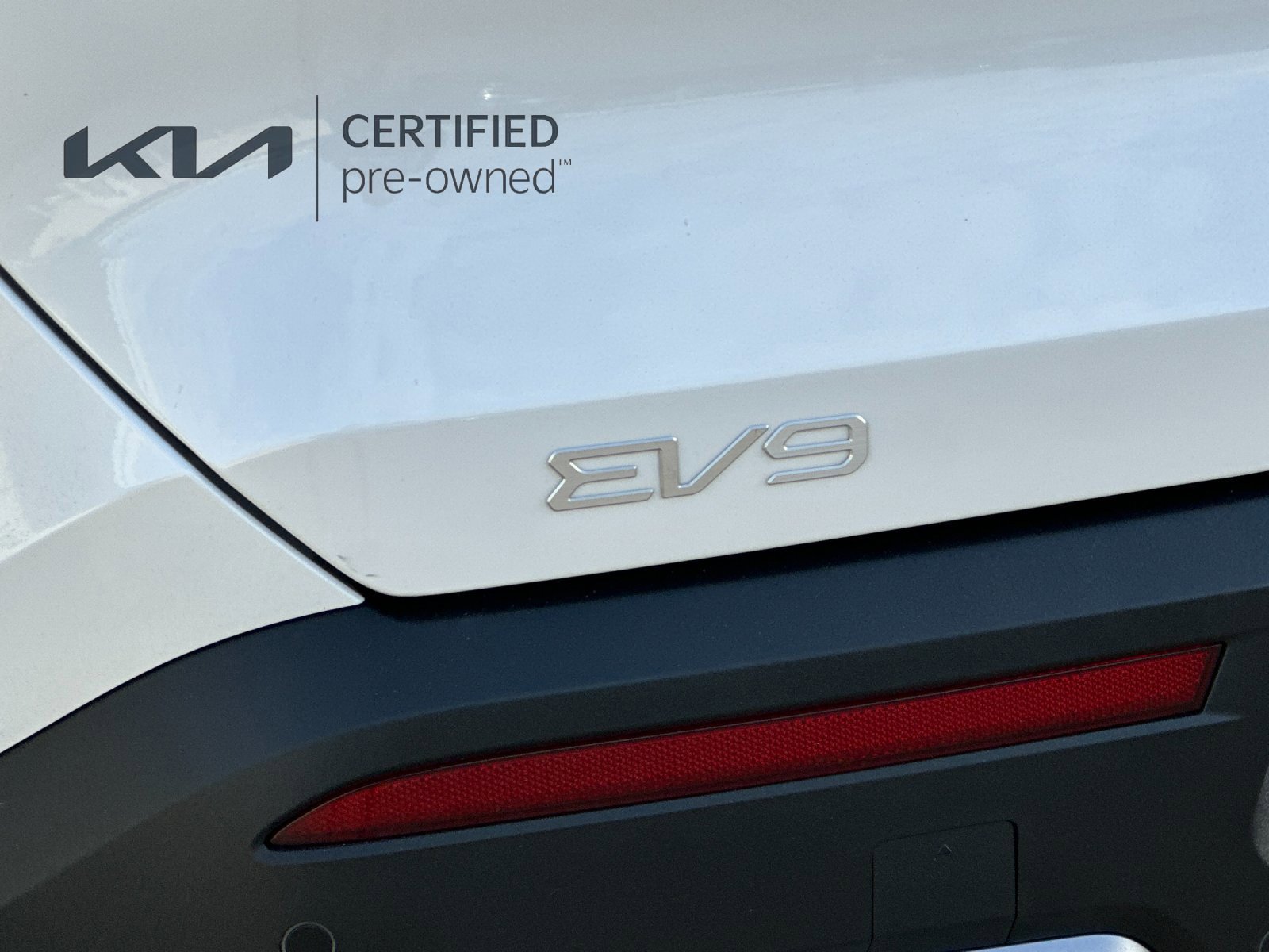 Certified 2024 Kia EV9 Wind AWD/4WD image 29