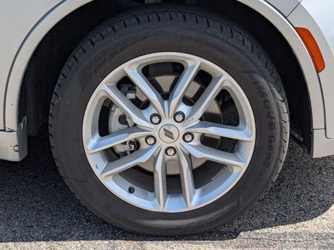 Used 2024 Dodge Durango GT AWD/4WD image 15