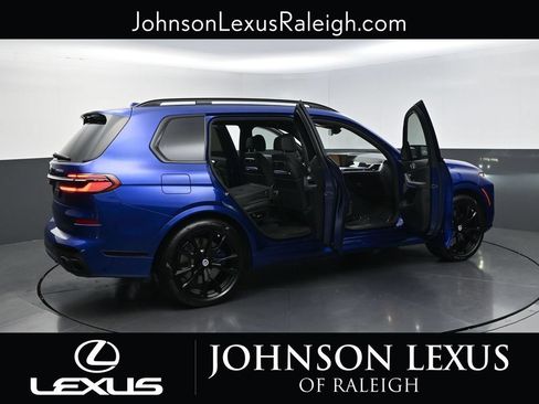 Used 2023 BMW X7 M60i w/ Executive Package AWD/4WD image 31