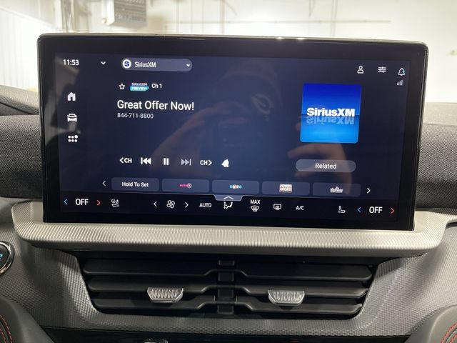 Used 2026 Ford Explorer ST-Line w/ ST-Line Street Pack AWD/4WD image 16