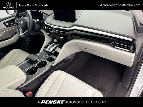 Used 2023 Acura MDX SH-AWD w/ Technology Package image 18