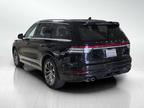 Used 2020 Lincoln Aviator Grand Touring w/ Elements Package Plus AWD/4WD image 5