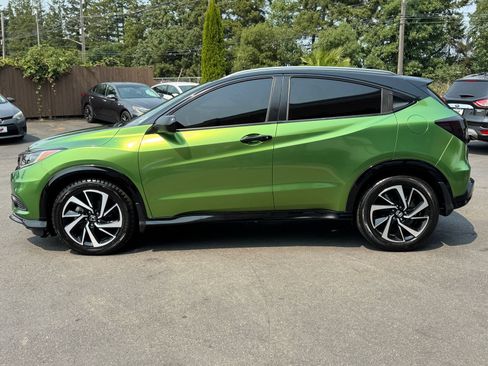 Used 2019 Honda HR-V Sport image 4