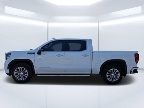Used 2022 GMC Sierra 1500 Denali image 6