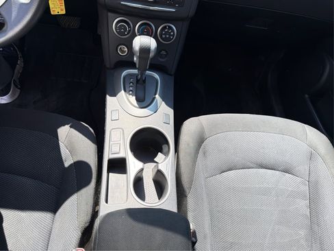 Used 2013 Nissan Rogue S FWD image 16