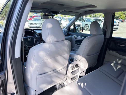 Used 2022 Honda Ridgeline RTL image 15