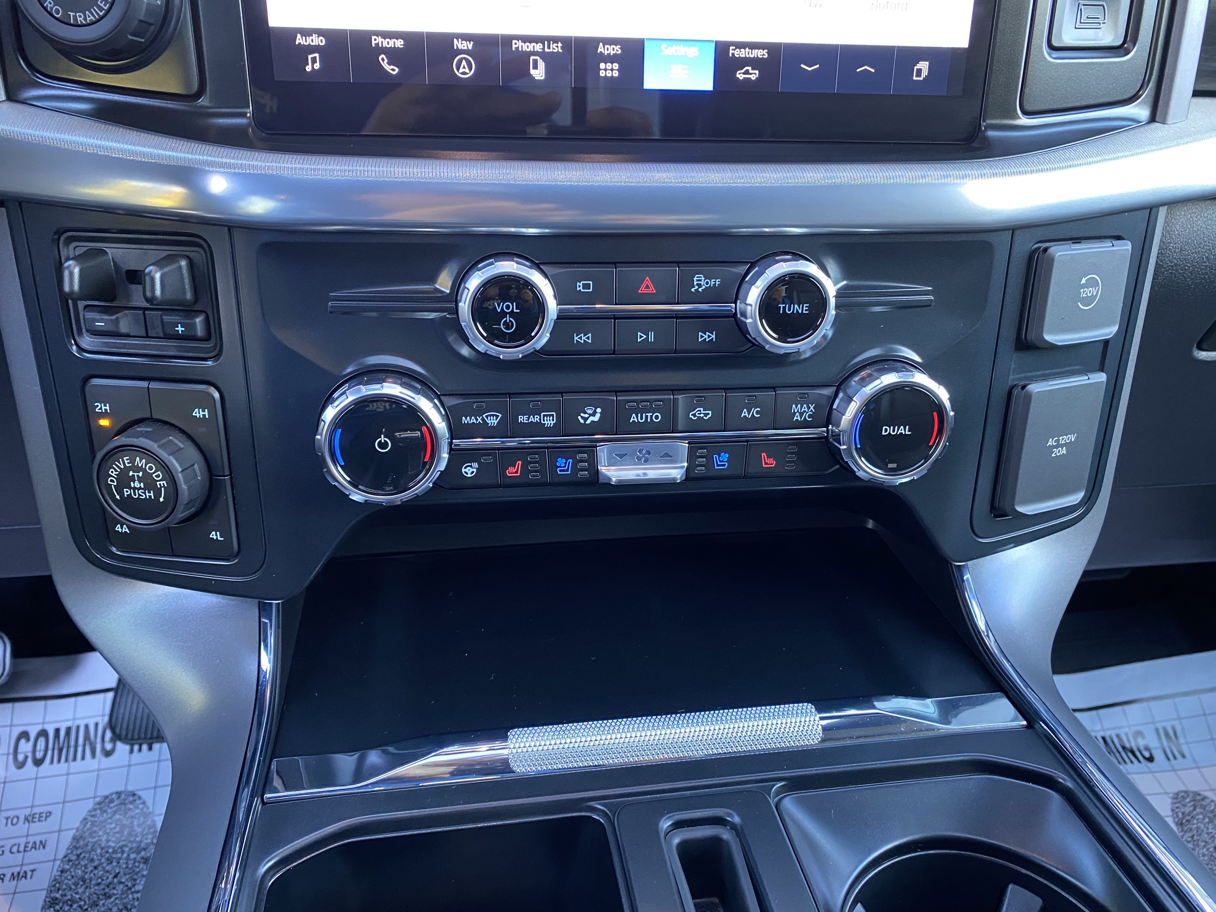 Used 2026 Ford F150 Lariat w/ Equipment Group 501A Mid AWD/4WD image 28