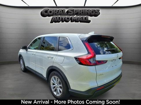 Certified 2025 Honda CR-V EX image 3