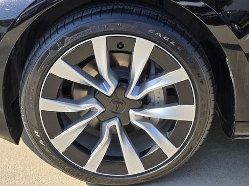 Used 2025 Tesla Model 3 Long Range RWD image 7