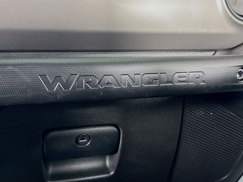 Used 2023 Jeep Wrangler Unlimited w/ Safety Group image 20