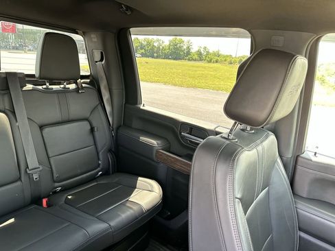 Used 2022 Chevrolet Silverado 2500 High Country w/ Z71 Off-Road Package AWD/4WD image 14