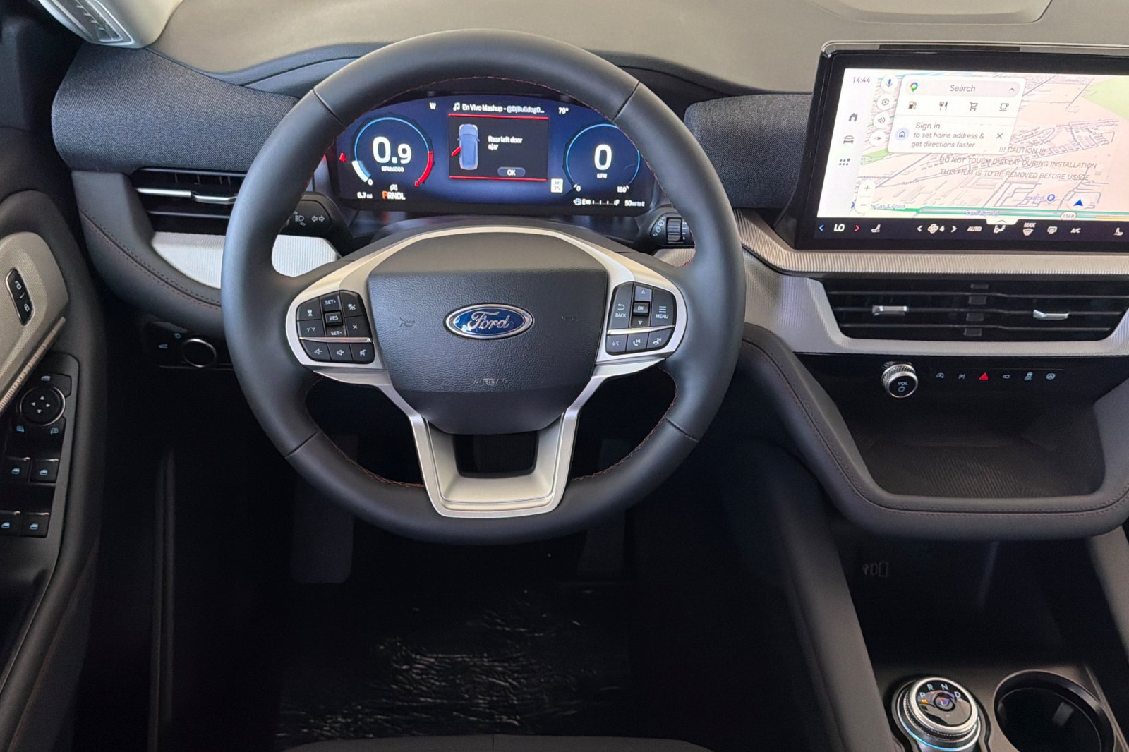 New 2026 Ford Explorer Active RWD image 15