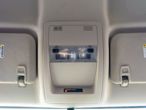 Used 2013 Chevrolet Avalanche LT w/ All-Star Edition image 37