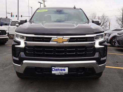 Used 2022 Chevrolet Silverado 1500 LT image 3